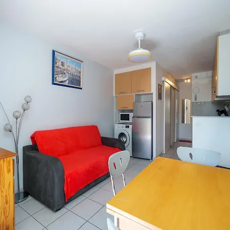 Le Cosmos C N11 - 2p4 Apartament
