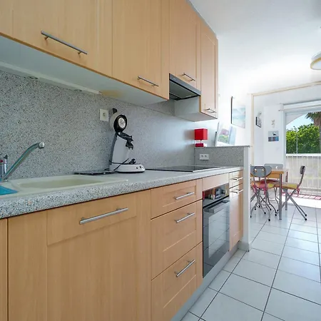 Le Cosmos C N11 - 2p4 Apartament *